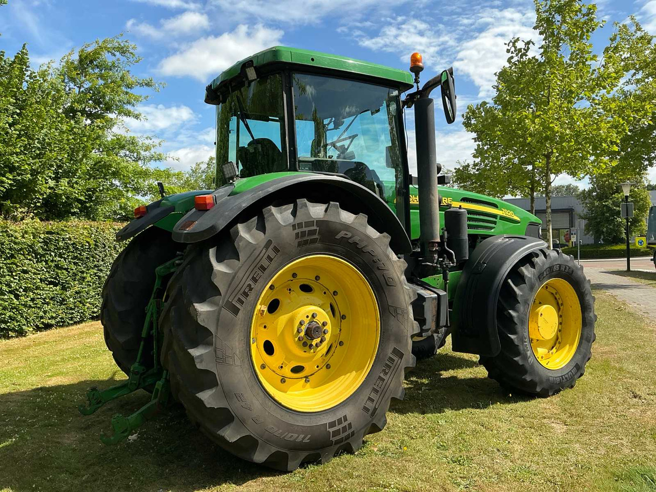 John Deere 2004 JOHN DEERE 7920 ALL-WHEEL DRIVE FARM TRACTOR - Трактор: фото 5 John Deere 2004 JOHN DEERE 7920 ALL-WHEEL DRIVE FARM TRACTOR - Трактор: фото 5