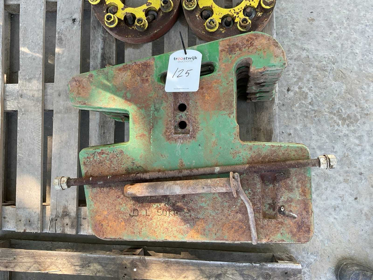 John Deere 50 kg - Фронтальный погрузчик для трактора: фото 1 John Deere 50 kg - Фронтальный погрузчик для трактора: фото 1