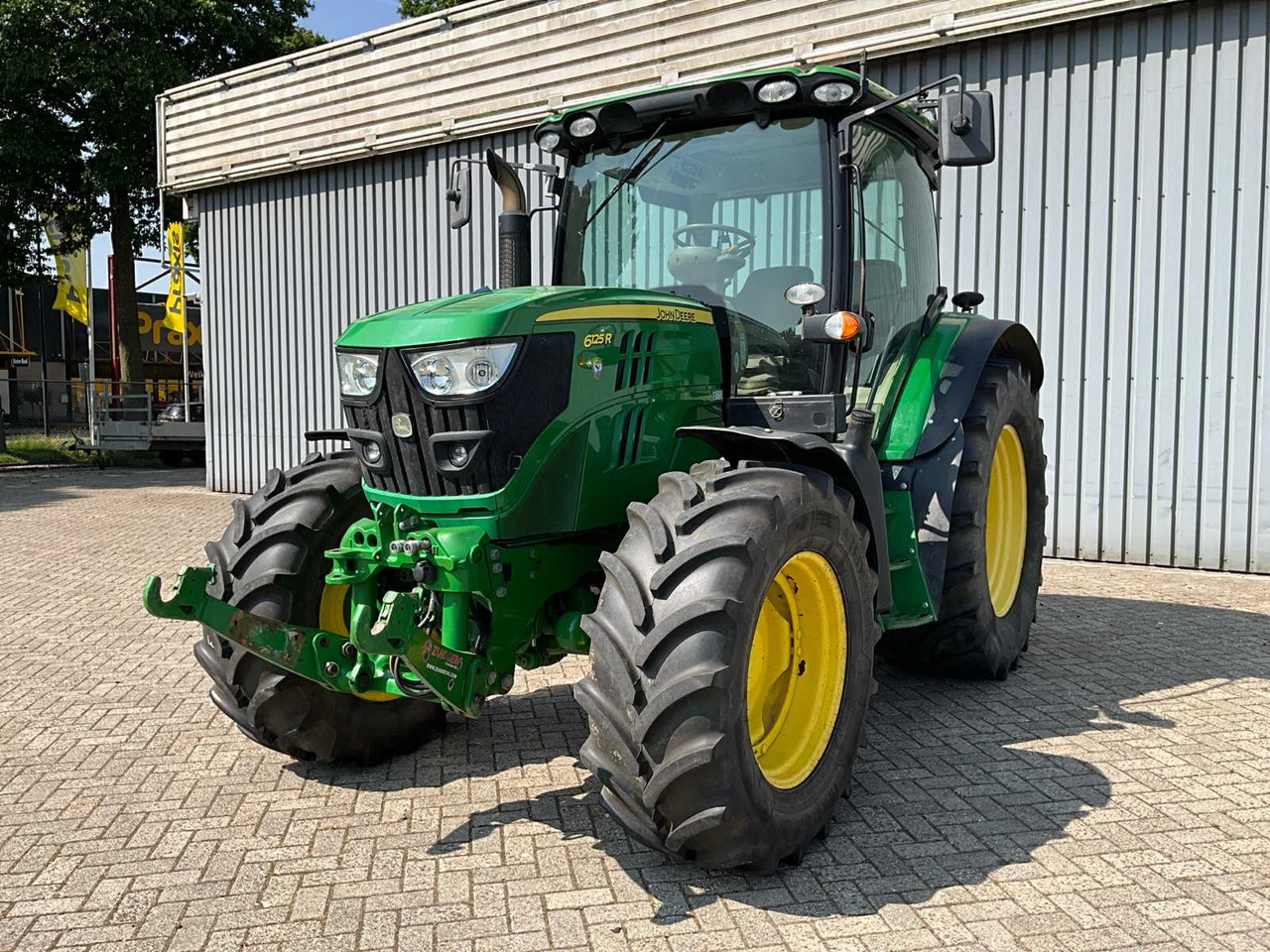John Deere 6125R - Трактор: фото 1 John Deere 6125R - Трактор: фото 1