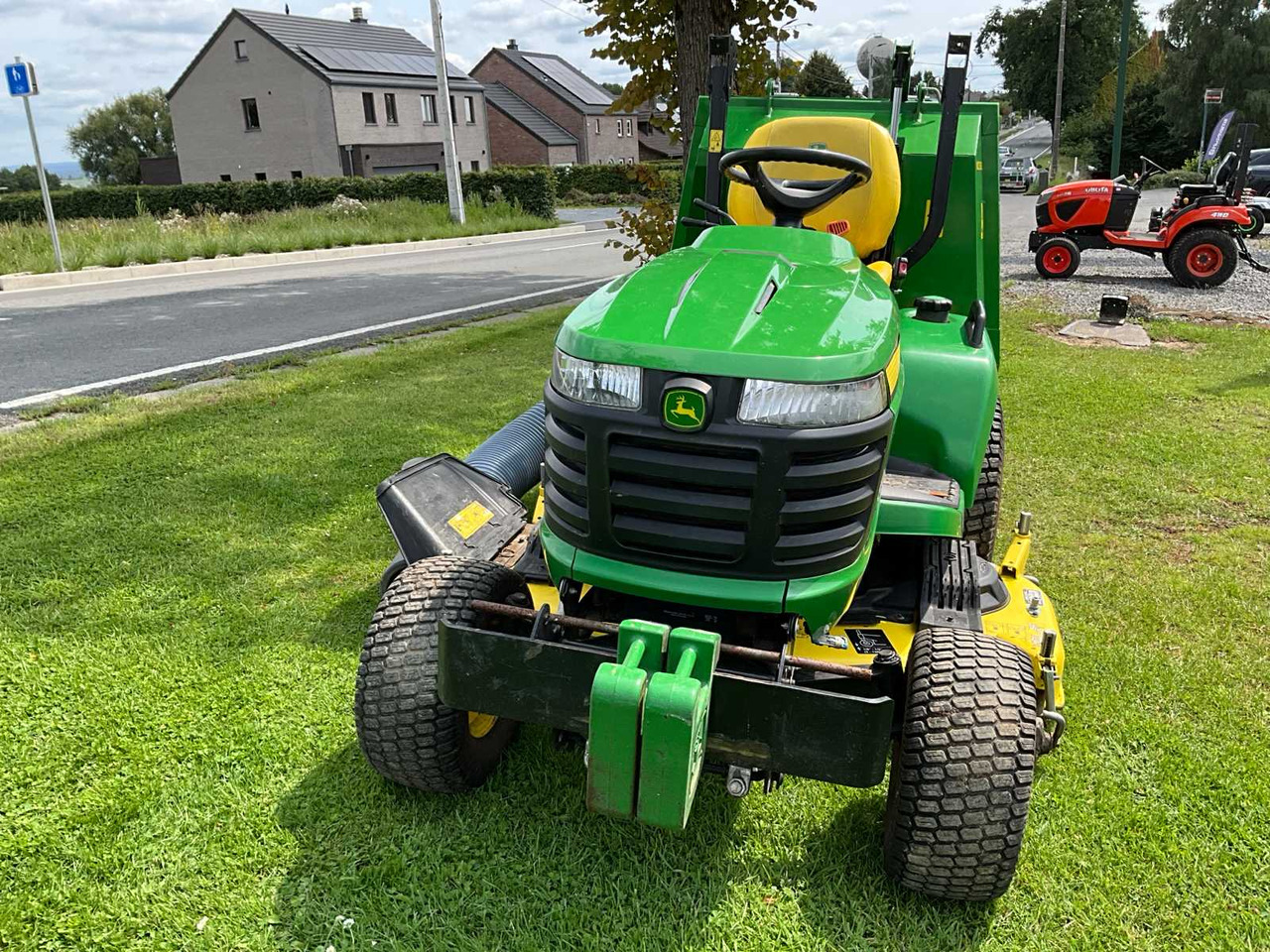 John Deere X940 - Газонокосилка: фото 2 John Deere X940 - Газонокосилка: фото 2
