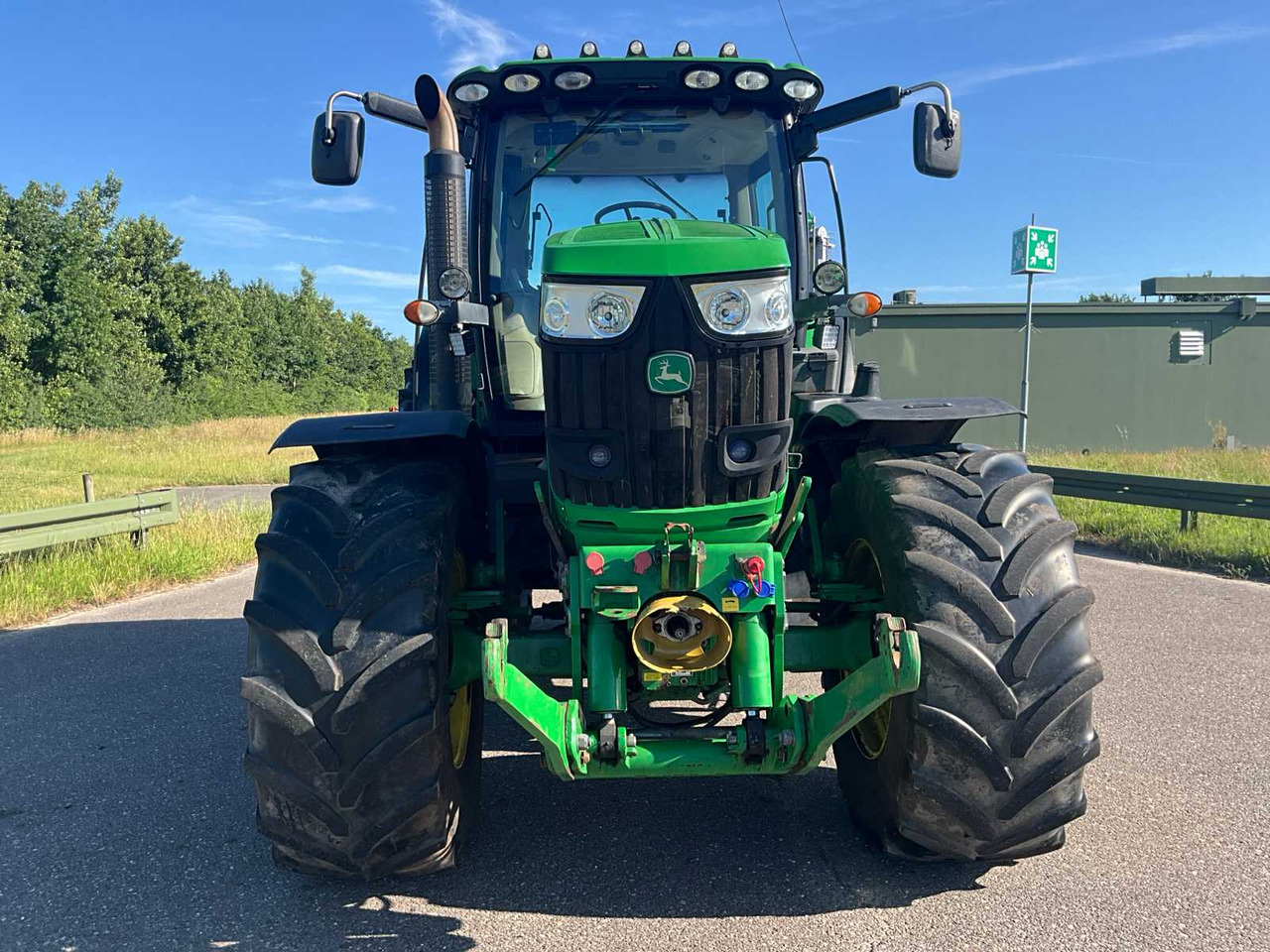 John deere 6170 R - Трактор: фото 3 John deere 6170 R - Трактор: фото 3