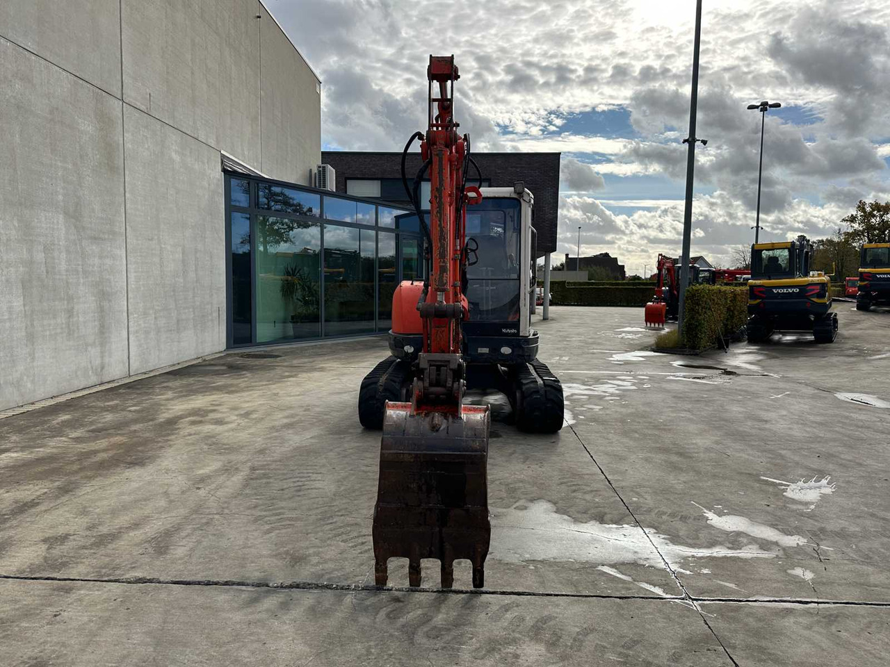 KUBOTA - 2005 - U45 - 3 - MIDI EXCAVATOR - Экскаватор: фото 2 KUBOTA - 2005 - U45 - 3 - MIDI EXCAVATOR - Экскаватор: фото 2