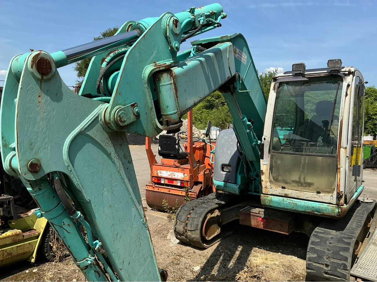 Kobelco JK70SR-1E - Гусеничный экскаватор: фото 5 Kobelco JK70SR-1E - Гусеничный экскаватор: фото 5
