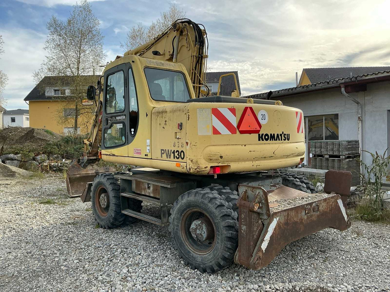 Komatsu 1995 KOMATSU PW 130 GK WHEEL EXCAVATOR - Колёсный погрузчик: фото 3 Komatsu 1995 KOMATSU PW 130 GK WHEEL EXCAVATOR - Колёсный погрузчик: фото 3