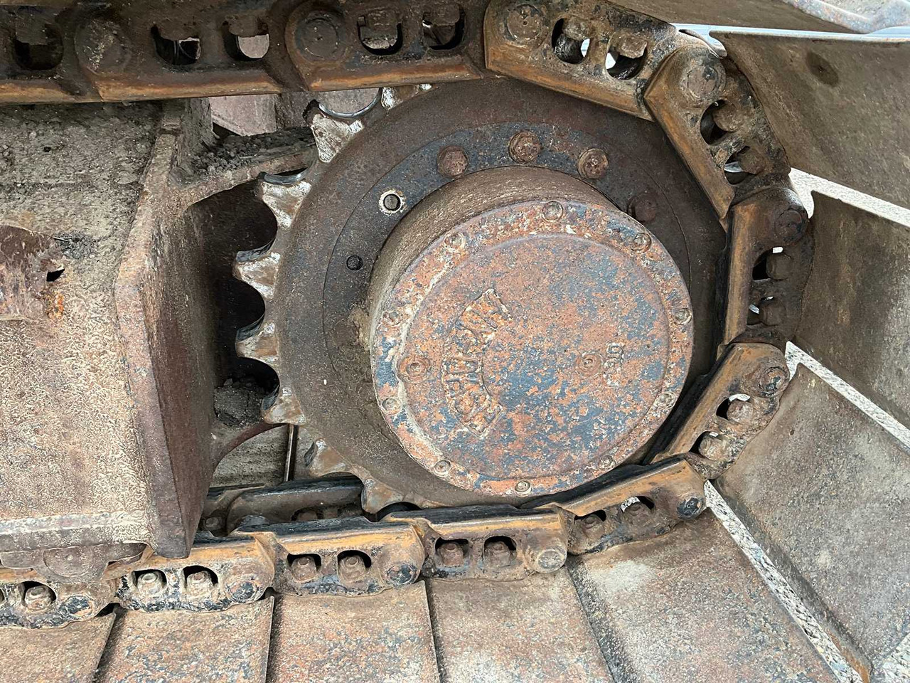 Гусеничный экскаватор Komatsu PC130-7: фото 11