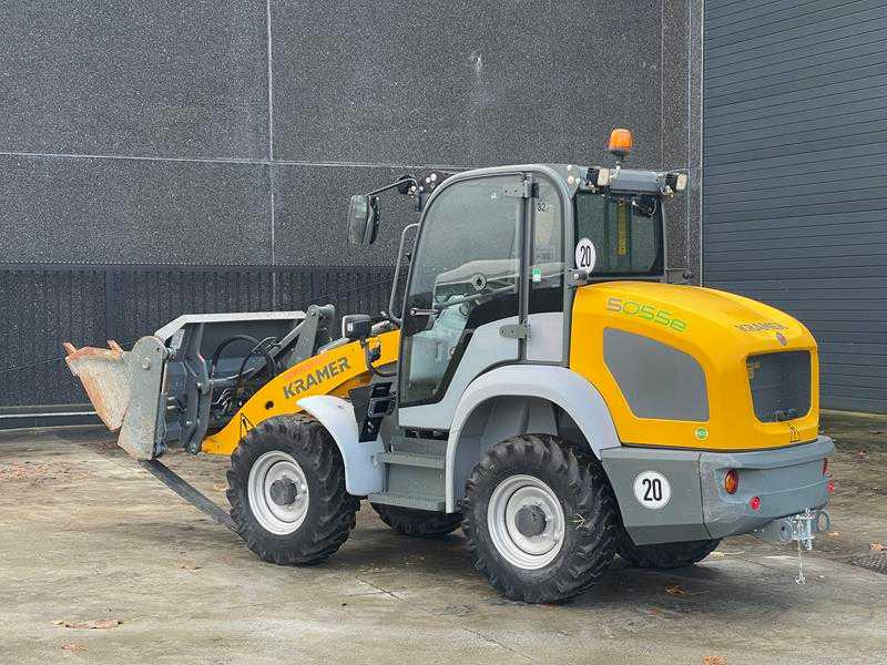 Kramer 5055E - Мини-погрузчик с бортовым поворотом: фото 3 Kramer 5055E - Мини-погрузчик с бортовым поворотом: фото 3
