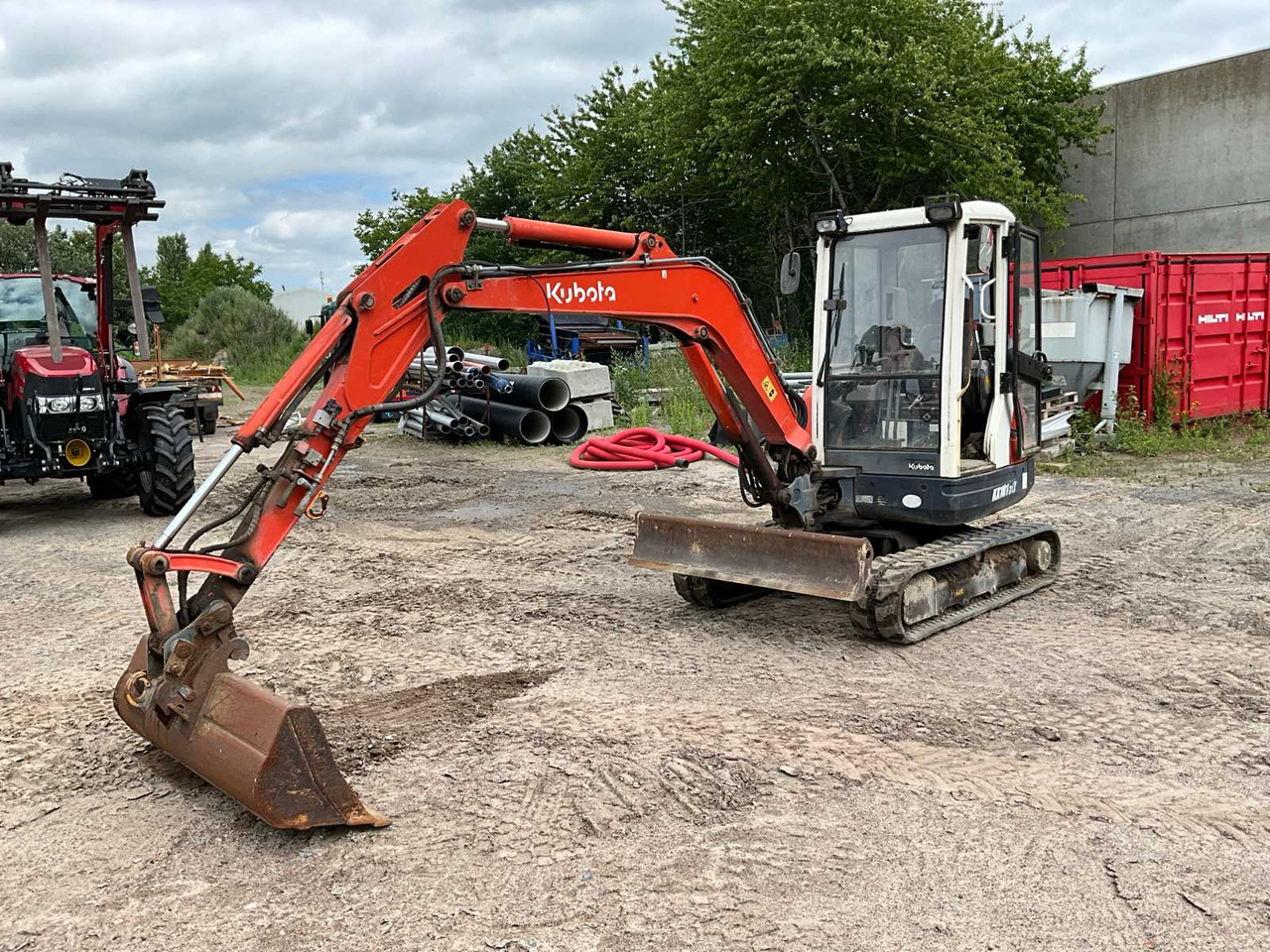 Kubota KX101-3 - Мини-экскаватор: фото 1 Kubota KX101-3 - Мини-экскаватор: фото 1