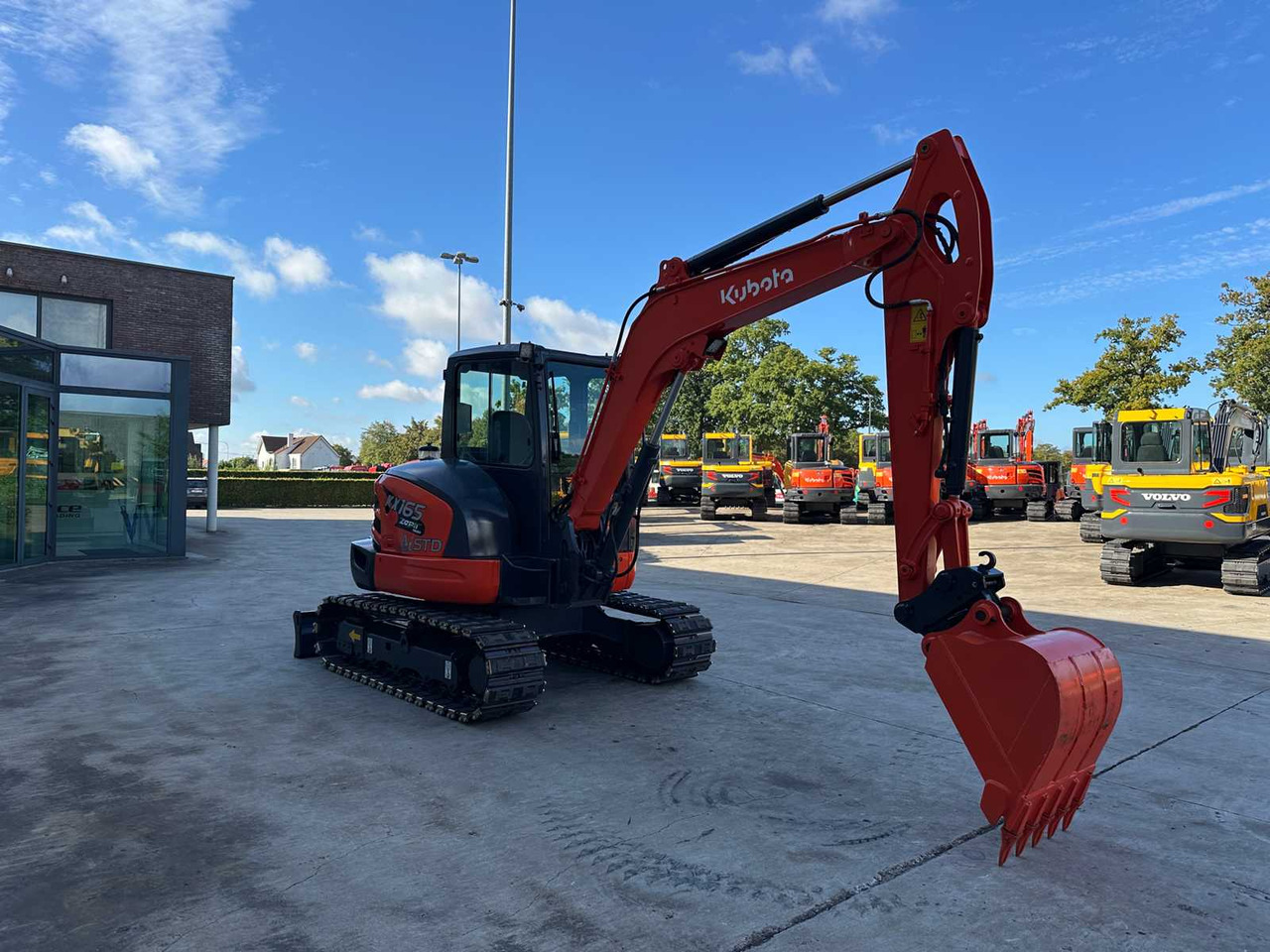 Kubota KX165-5 - Гусеничный экскаватор: фото 3 Kubota KX165-5 - Гусеничный экскаватор: фото 3