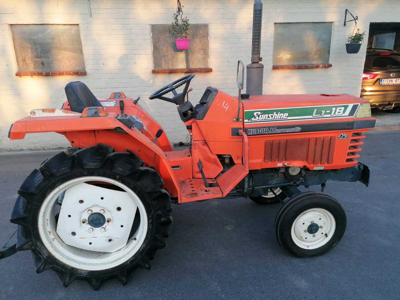 Kubota L1-18 - Минитрактор: фото 3 Kubota L1-18 - Минитрактор: фото 3