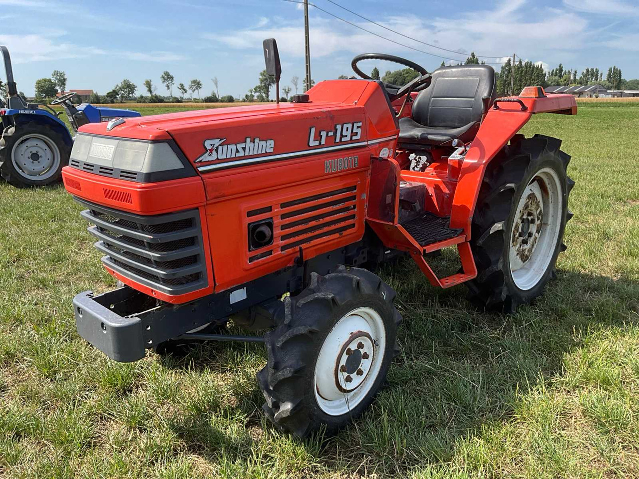 Kubota L1-195 - Минитрактор: фото 1 Kubota L1-195 - Минитрактор: фото 1