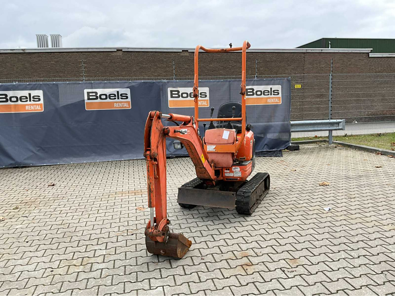 Kubota U10-3 VHG - Мини-экскаватор: фото 2 Kubota U10-3 VHG - Мини-экскаватор: фото 2