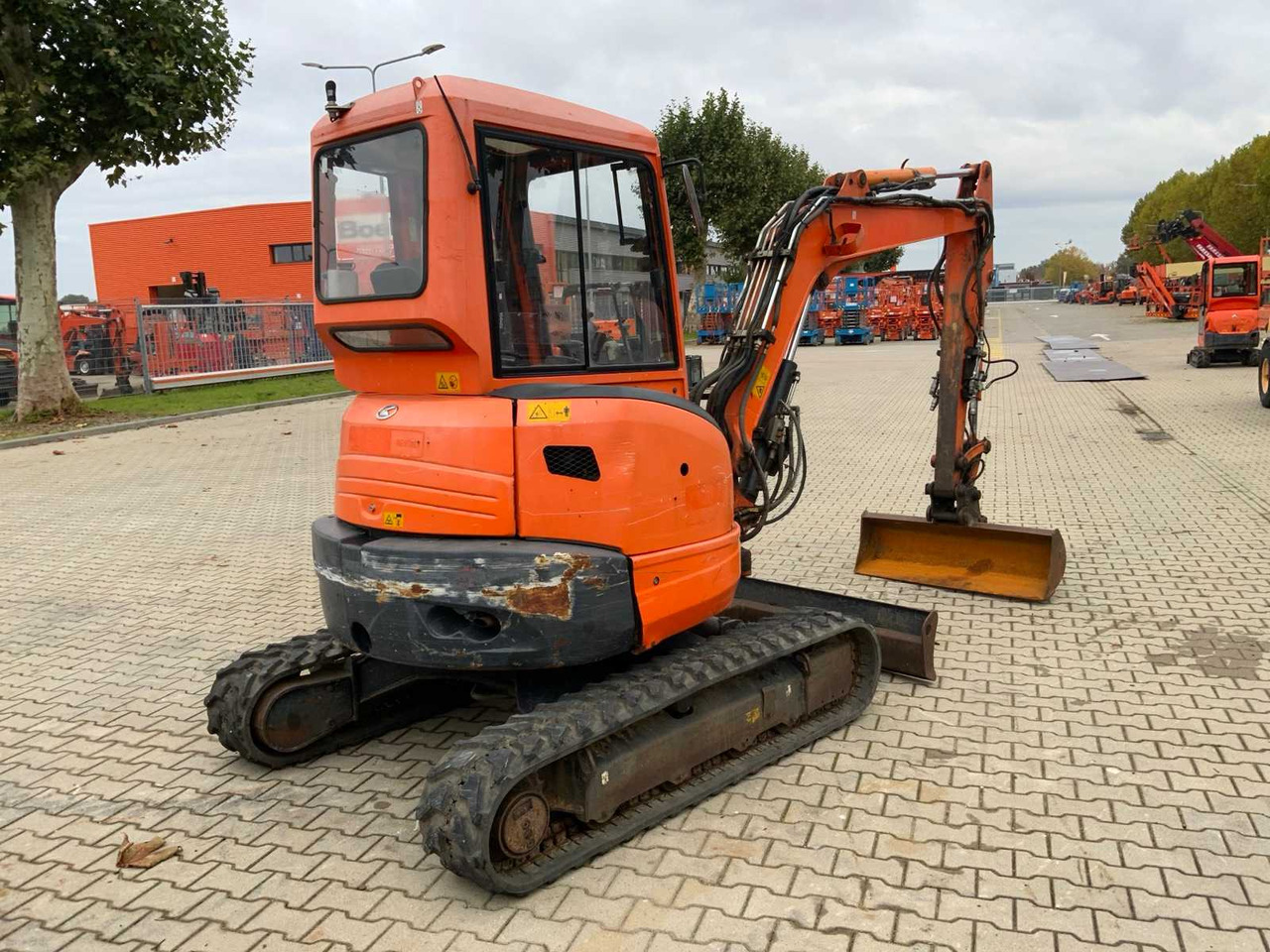 Kubota U35-3A3 - Мини-экскаватор: фото 5 Kubota U35-3A3 - Мини-экскаватор: фото 5