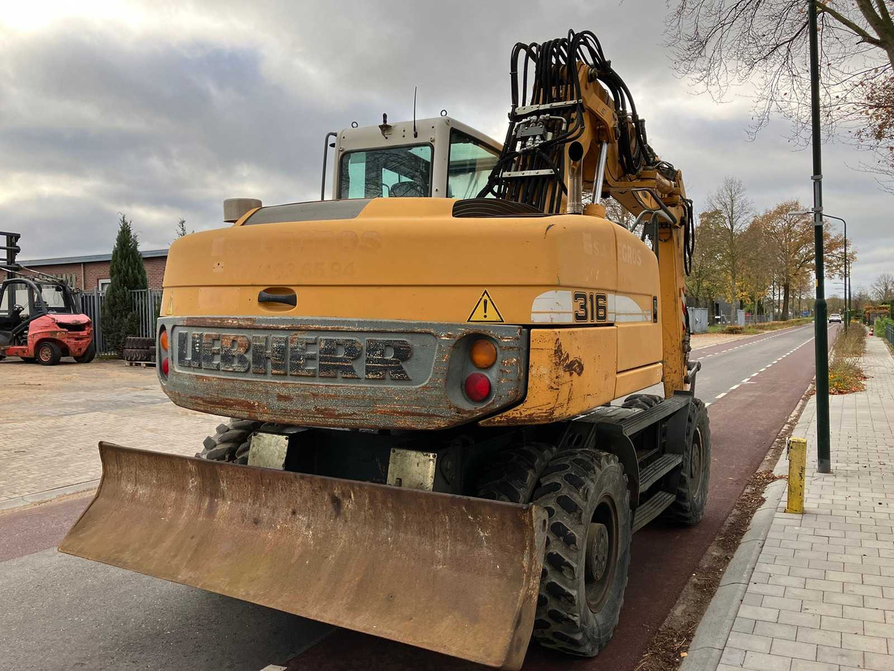 LIEBHERR - 2008 - A316 LITRONIC - WHEELED EXCAVATOR - Колёсный экскаватор: фото 5 LIEBHERR - 2008 - A316 LITRONIC - WHEELED EXCAVATOR - Колёсный экскаватор: фото 5