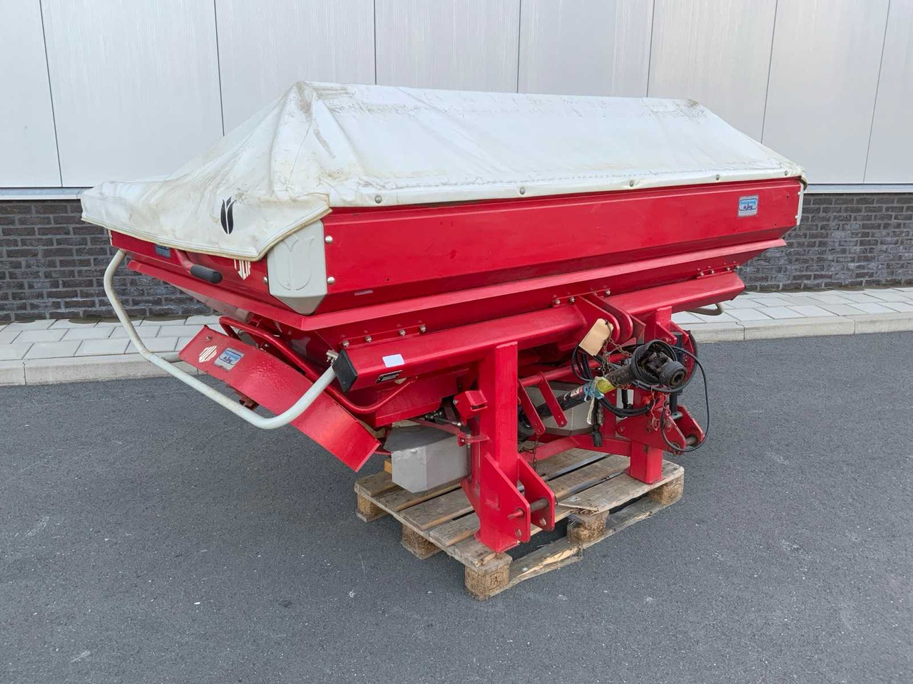 Lely SX 3000 - Разбрасыватель удобрений: фото 3 Lely SX 3000 - Разбрасыватель удобрений: фото 3