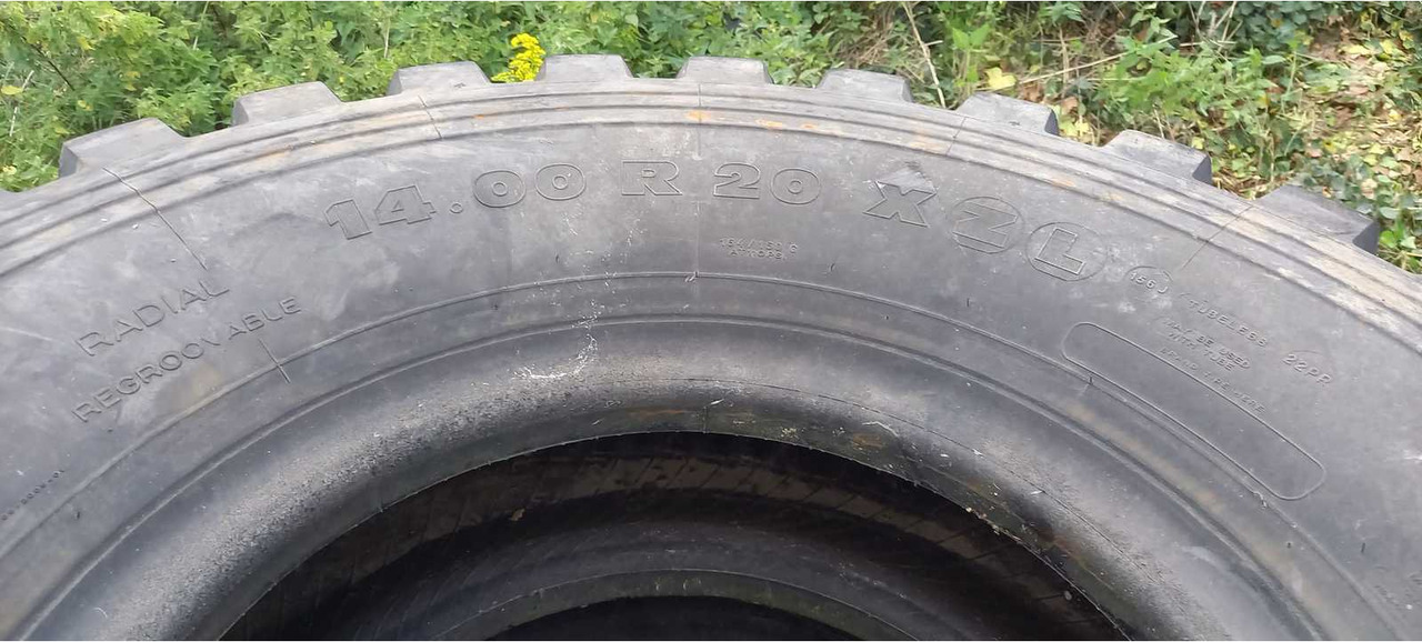 Michelin 14.00 R 20 XZL - Шины и диски для Тракторов: фото 3 Michelin 14.00 R 20 XZL - Шины и диски для Тракторов: фото 3