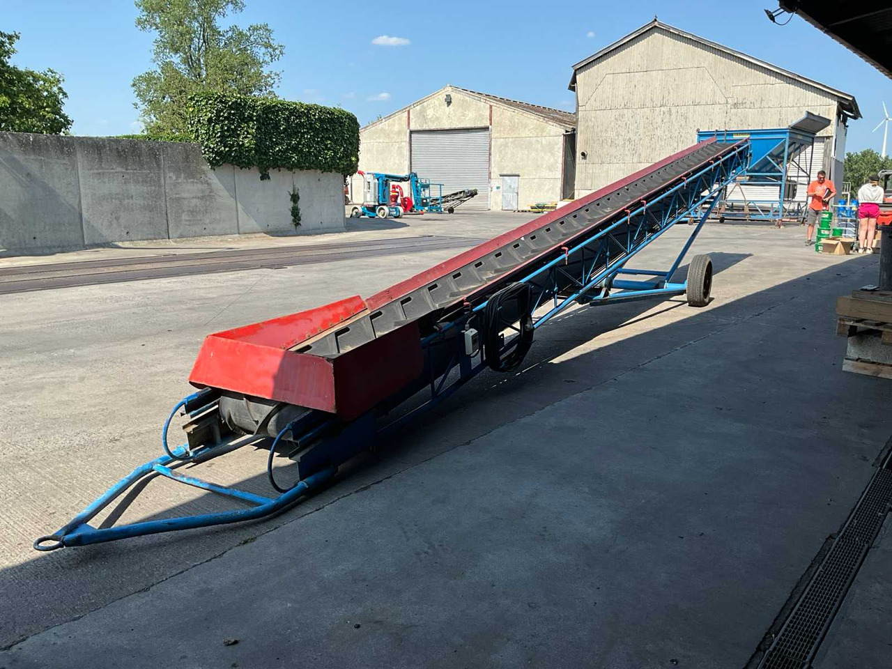 Mobile conveyor belt - toggle clamp - Ленточный конвейер: фото 3 Mobile conveyor belt - toggle clamp - Ленточный конвейер: фото 3