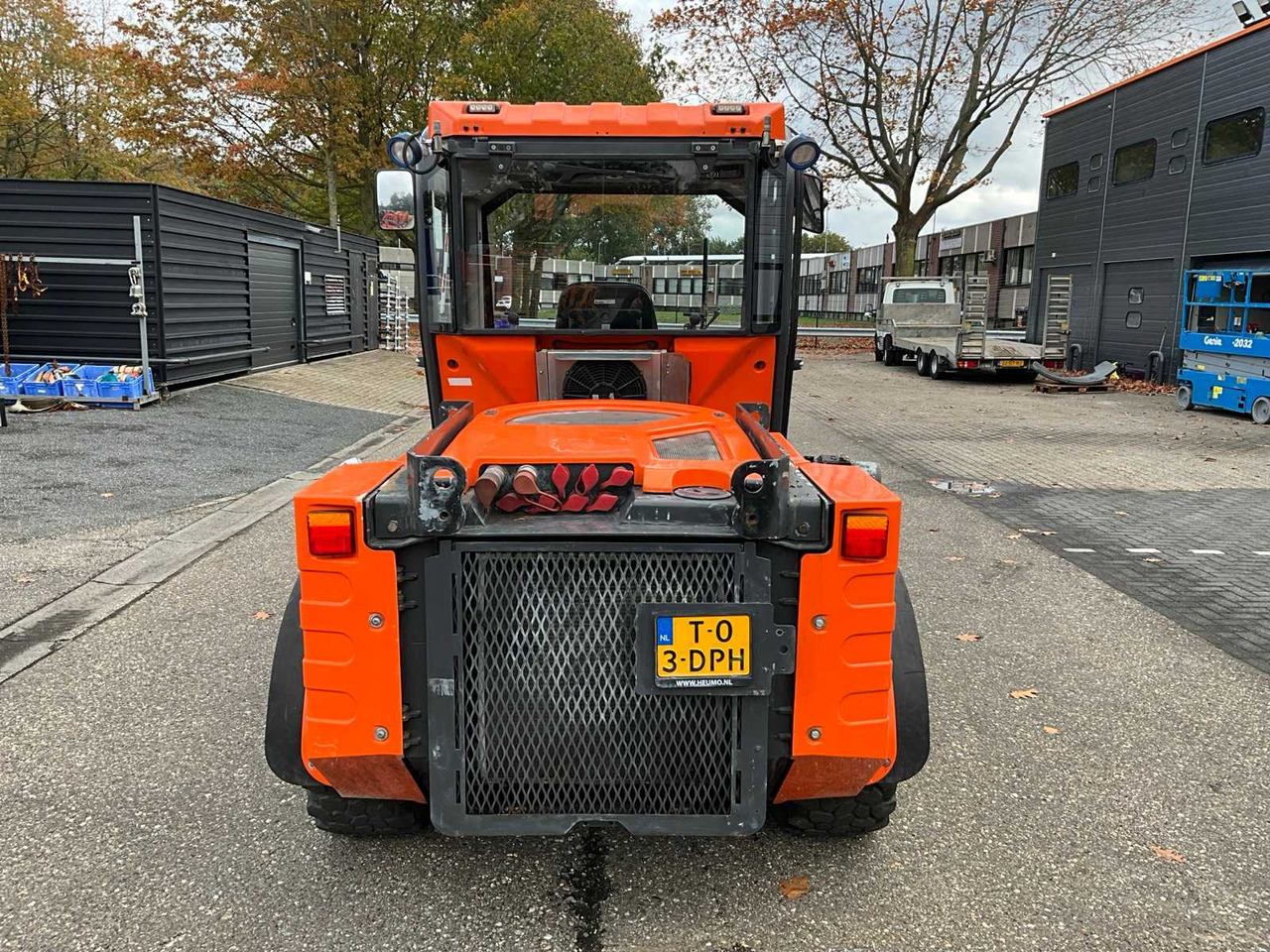 Multihog MH90 - Трактор: фото 4 Multihog MH90 - Трактор: фото 4