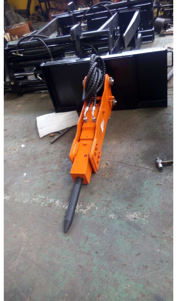 Rhino-cross Hydraulic Breaker - Навесное оборудование для Строительной техники: фото 2 Rhino-cross Hydraulic Breaker - Навесное оборудование для Строительной техники: фото 2