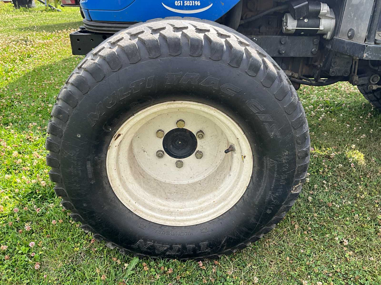 Минитрактор New Holland Boomer 50: фото 10