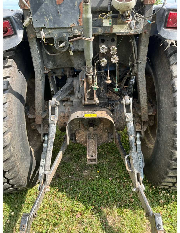Минитрактор New Holland Boomer 50: фото 19