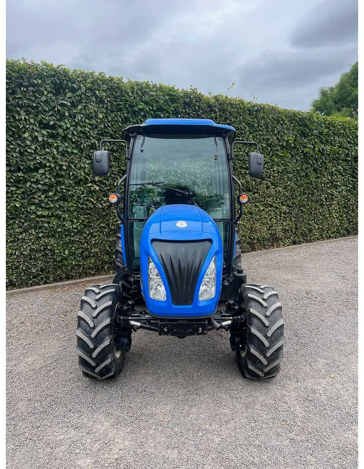 New Holland Boomer 50 - Минитрактор: фото 3 New Holland Boomer 50 - Минитрактор: фото 3