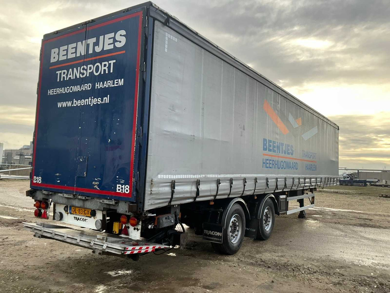 2011 TRACON TAUTLINER SEMI-TRAILER - Полуприцеп: фото 5 2011 TRACON TAUTLINER SEMI-TRAILER - Полуприцеп: фото 5