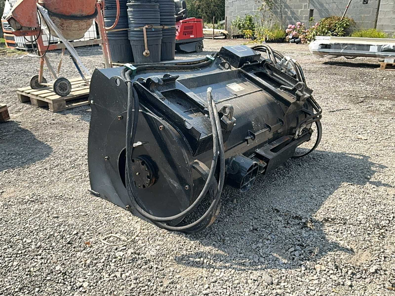 Rolfi Miscelatrice TL 250 Melangeur - Ковш для экскаватора: фото 3 Rolfi Miscelatrice TL 250 Melangeur - Ковш для экскаватора: фото 3