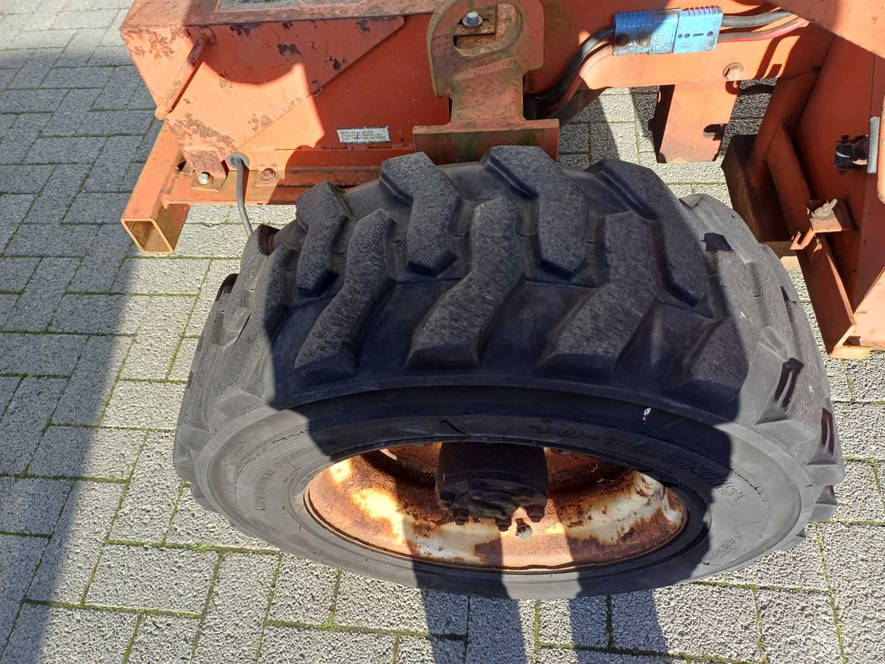 Подъёмник SNORKELIFT UNO 41E 12.4 METER AERIAL PLATFORM: фото 9