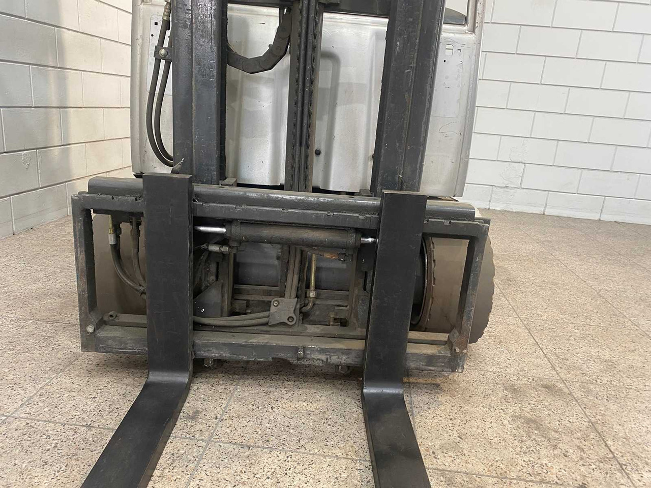 STILL - 2006 - RX20-20 - FORKLIFT - Вилочный погрузчик: фото 5 STILL - 2006 - RX20-20 - FORKLIFT - Вилочный погрузчик: фото 5