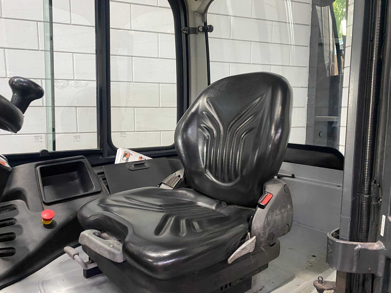 Вилочный погрузчик STILL - 2019 - RX60-50 - 5000KG LIFTING CAPACITY - FORKLIFT - SIDE-SHIFT: фото 8 Вилочный погрузчик STILL - 2019 - RX60-50 - 5000KG LIFTING CAPACITY - FORKLIFT - SIDE-SHIFT: фото 8