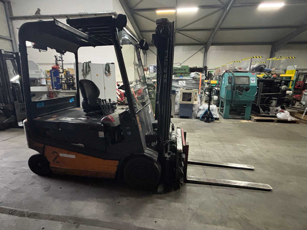 STILL R60-25 ELECTRIC FORKLIFT TRUCK - Вилочный погрузчик: фото 2 STILL R60-25 ELECTRIC FORKLIFT TRUCK - Вилочный погрузчик: фото 2