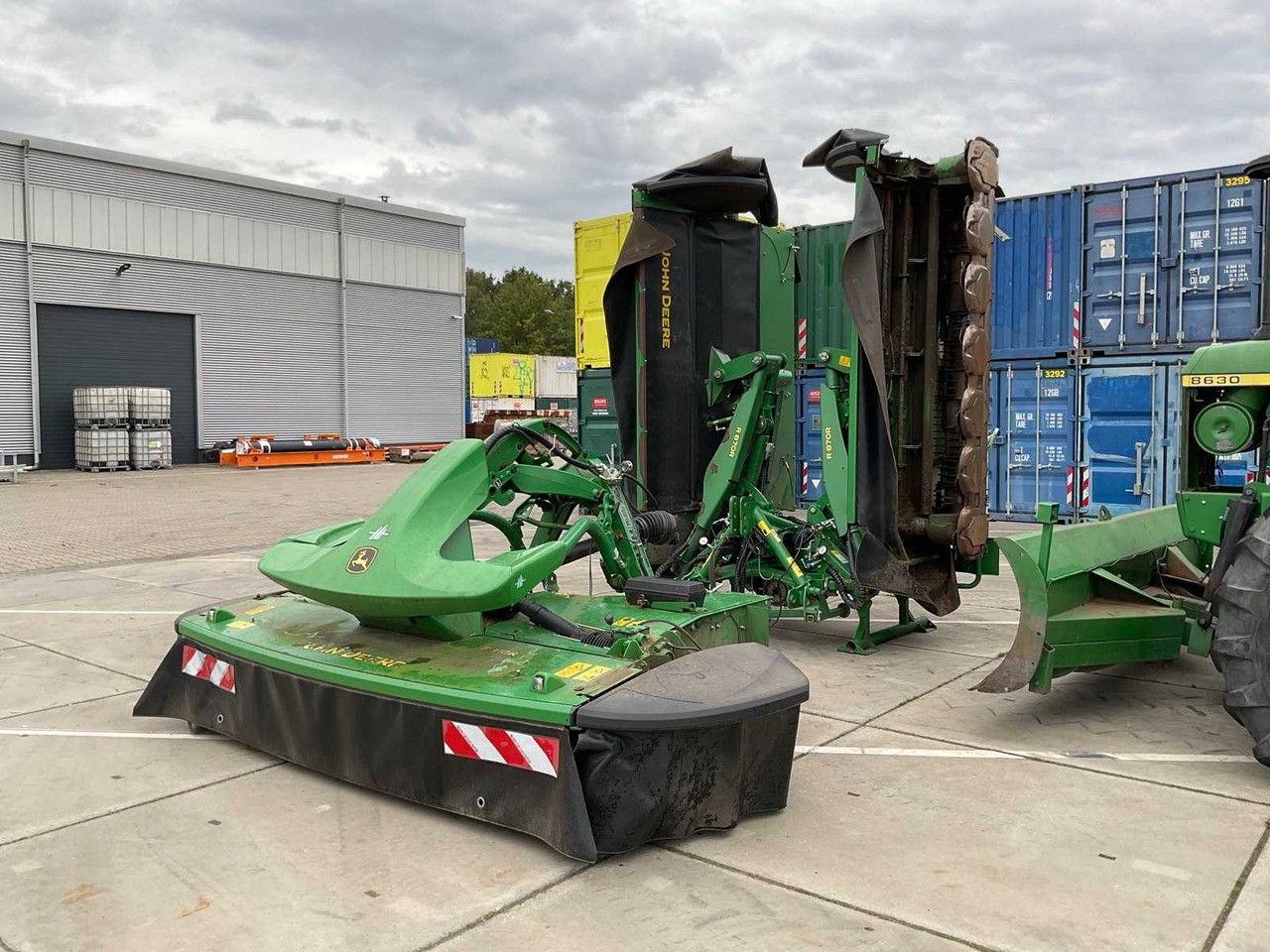 John Deere F310R + R870R - Сельскохозяйственная техника: фото 1 John Deere F310R + R870R - Сельскохозяйственная техника: фото 1