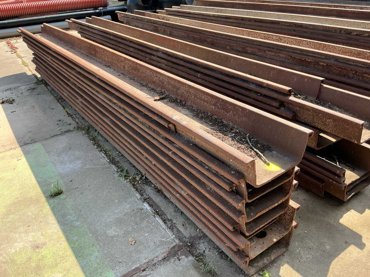 Steel sheet piling (59x) - Строительное оборудование: фото 3 Steel sheet piling (59x) - Строительное оборудование: фото 3