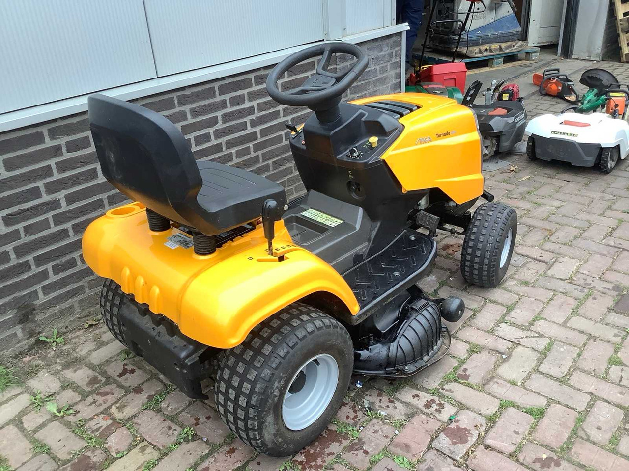 Stiga Tornado 2098 - Газонокосилка: фото 2 Stiga Tornado 2098 - Газонокосилка: фото 2