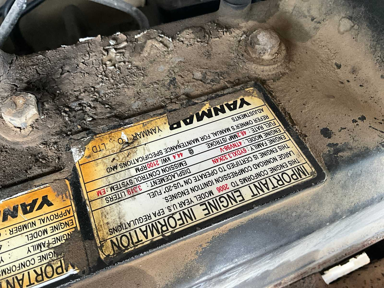 Гусеничный экскаватор Takeuchi TB175: фото 27