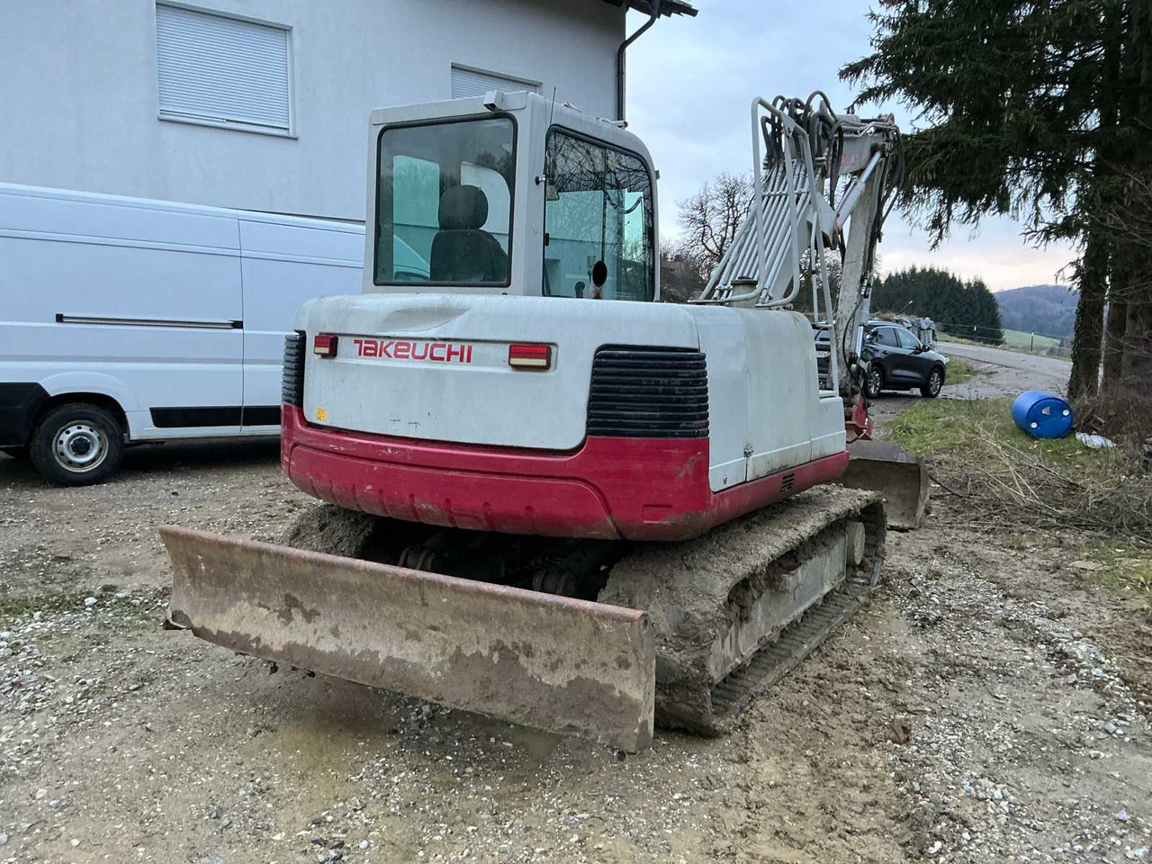 Takeuchi TB175 - Гусеничный экскаватор: фото 4 Takeuchi TB175 - Гусеничный экскаватор: фото 4