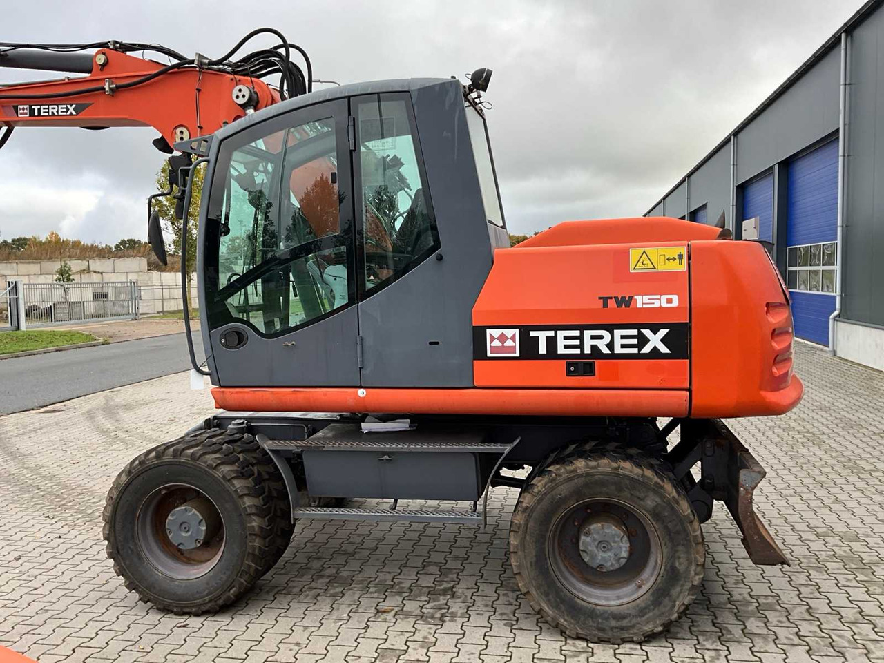 Terex TW150 - Колёсный экскаватор: фото 5 Terex TW150 - Колёсный экскаватор: фото 5