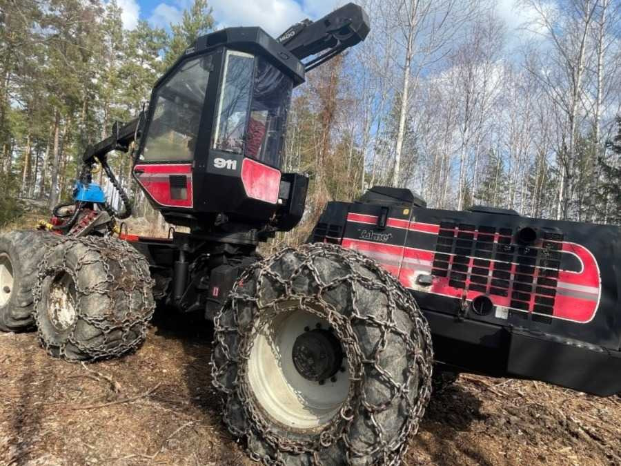 VALMET - 911 - HARVESTER - 1998 - Зерноуборочный комбайн: фото 4 VALMET - 911 - HARVESTER - 1998 - Зерноуборочный комбайн: фото 4