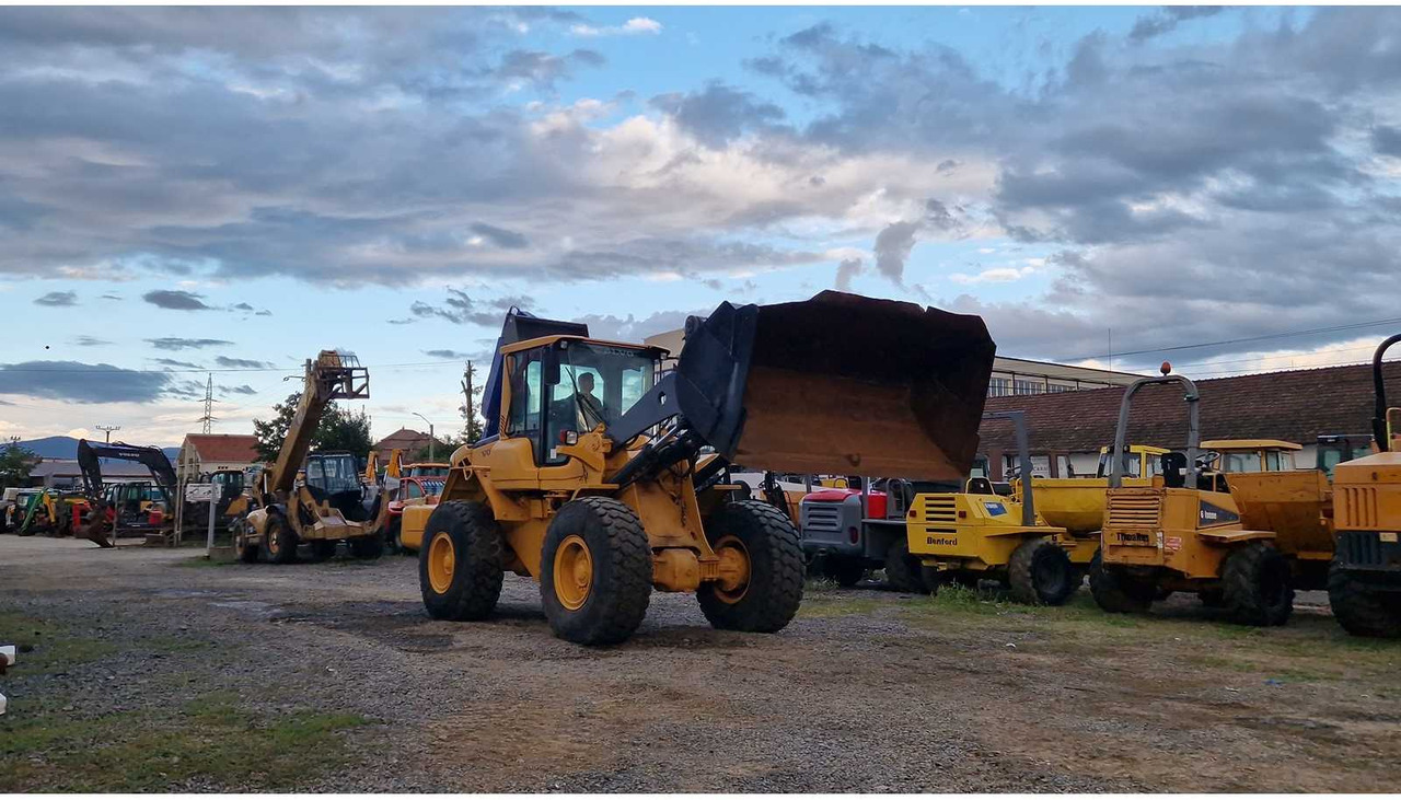VOLVO 2008 VOLVO L90F WHEELED LOADER - Колёсный погрузчик: фото 5 VOLVO 2008 VOLVO L90F WHEELED LOADER - Колёсный погрузчик: фото 5