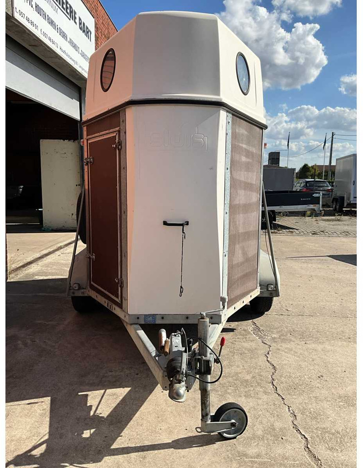 Van Der Sluis VS2000PT - Прицеп для перевозки животных: фото 2 Van Der Sluis VS2000PT - Прицеп для перевозки животных: фото 2