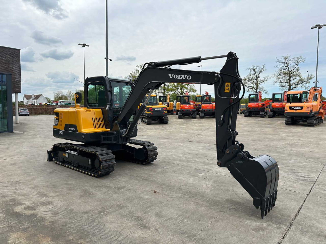 Volvo EC55D - Гусеничный экскаватор: фото 3 Volvo EC55D - Гусеничный экскаватор: фото 3