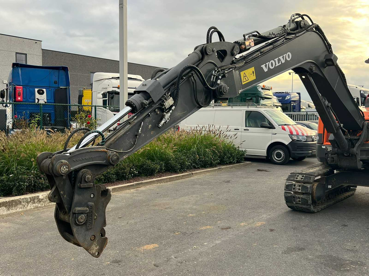 Volvo Excavator ECR88D - Гусеничный экскаватор: фото 5 Volvo Excavator ECR88D - Гусеничный экскаватор: фото 5