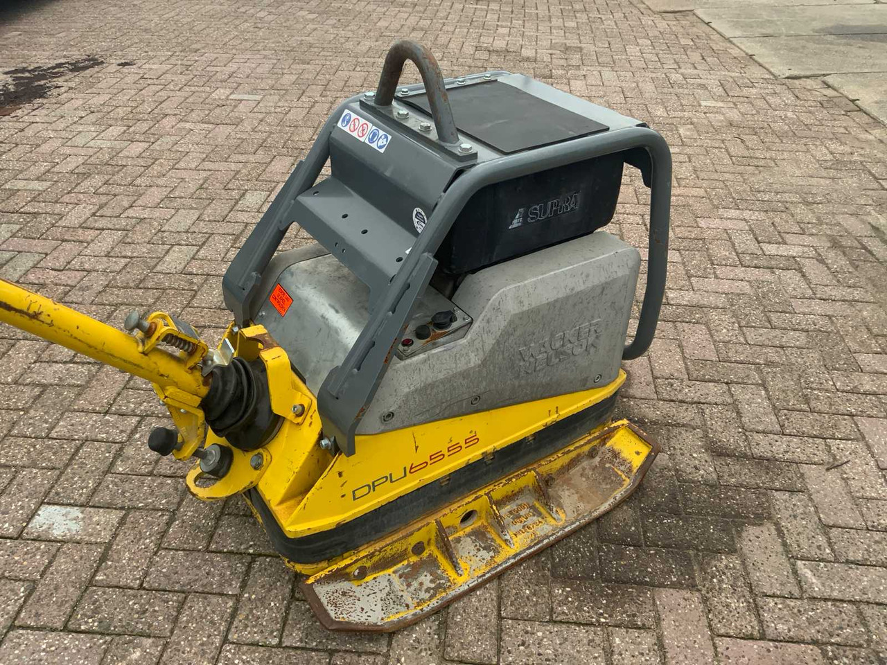 Wacker Neuson DPU6555 - Виброплита: фото 3 Wacker Neuson DPU6555 - Виброплита: фото 3