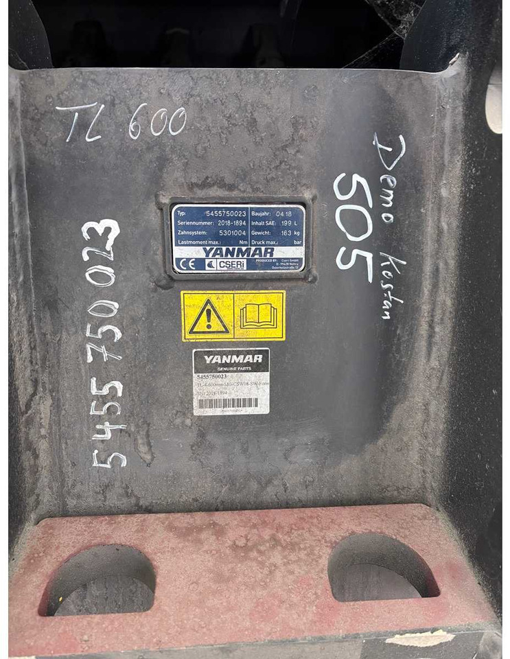 YANMAR - SW08 - TYPE4 - 2018 - LOW SPOON 600MM - 199 LITRES - Колёсный погрузчик: фото 3 YANMAR - SW08 - TYPE4 - 2018 - LOW SPOON 600MM - 199 LITRES - Колёсный погрузчик: фото 3