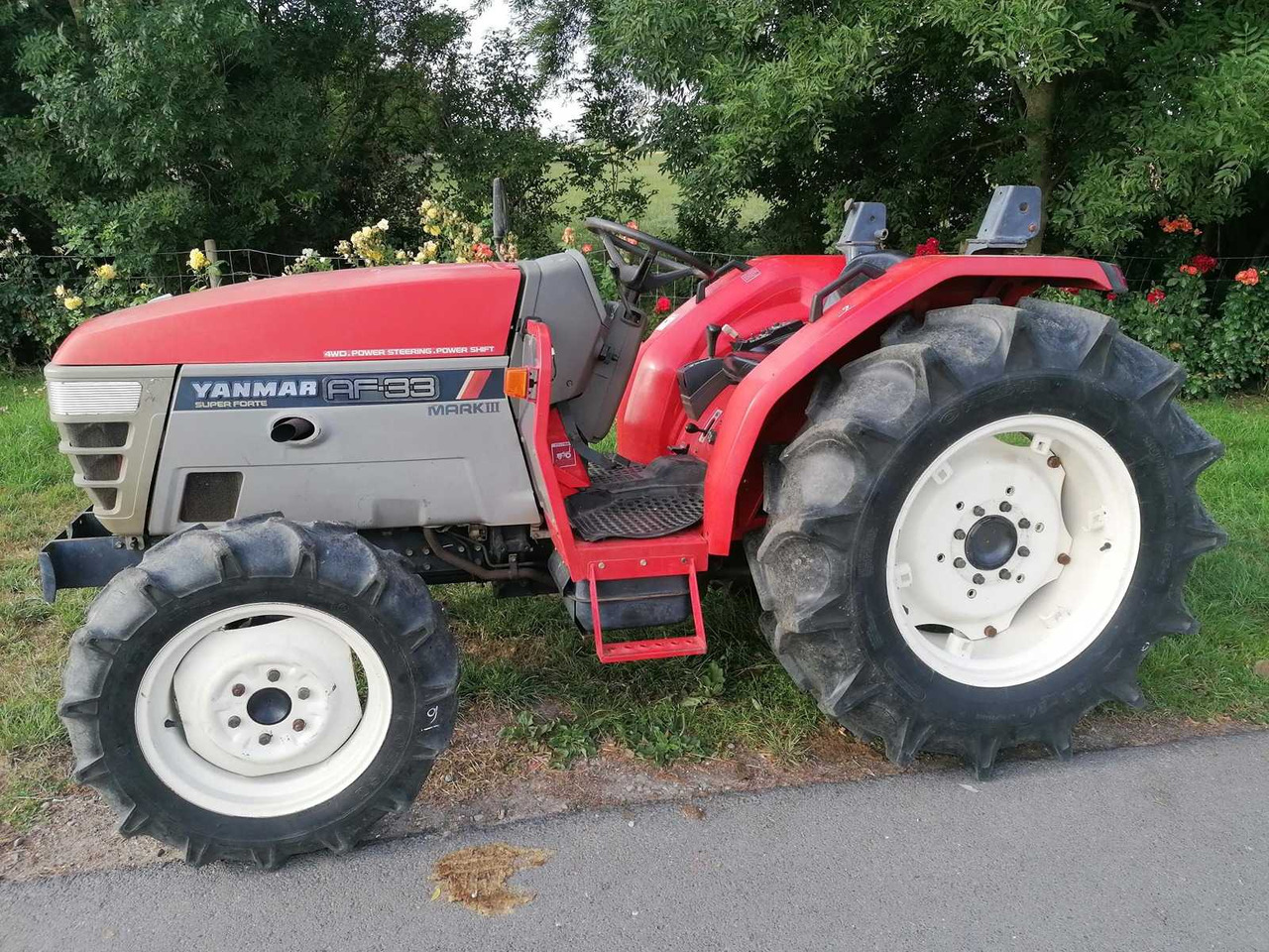 Yanmar AF-33 - Минитрактор: фото 1 Yanmar AF-33 - Минитрактор: фото 1
