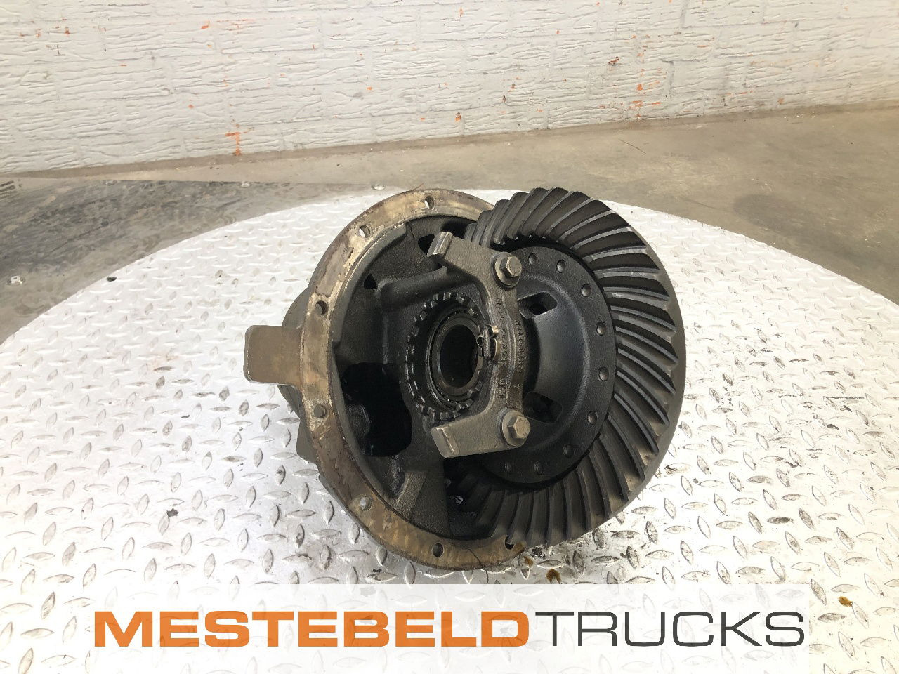 DAF Differentieel 8.20 -4.10 - Задняя ось для Грузовиков: фото 1 DAF Differentieel 8.20 -4.10 - Задняя ось для Грузовиков: фото 1