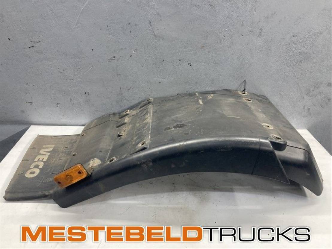 Iveco Spatbord rechts - Кабина и интерьер для Грузовиков: фото 1 Iveco Spatbord rechts - Кабина и интерьер для Грузовиков: фото 1