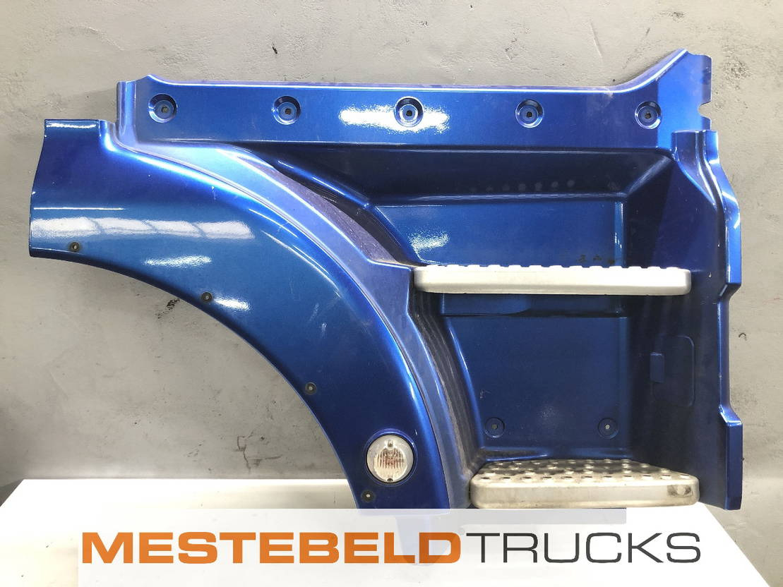 MAN Instapbak rechts - Кабина и интерьер для Грузовиков: фото 1 MAN Instapbak rechts - Кабина и интерьер для Грузовиков: фото 1