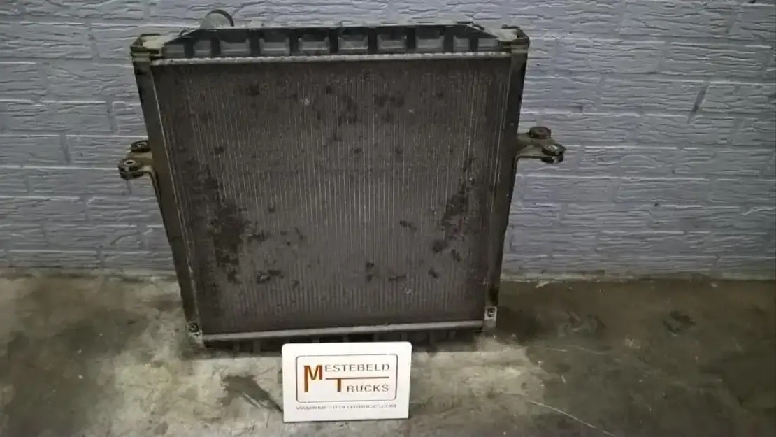 MAN Radiateur - Радиатор для Грузовиков: фото 2 MAN Radiateur - Радиатор для Грузовиков: фото 2