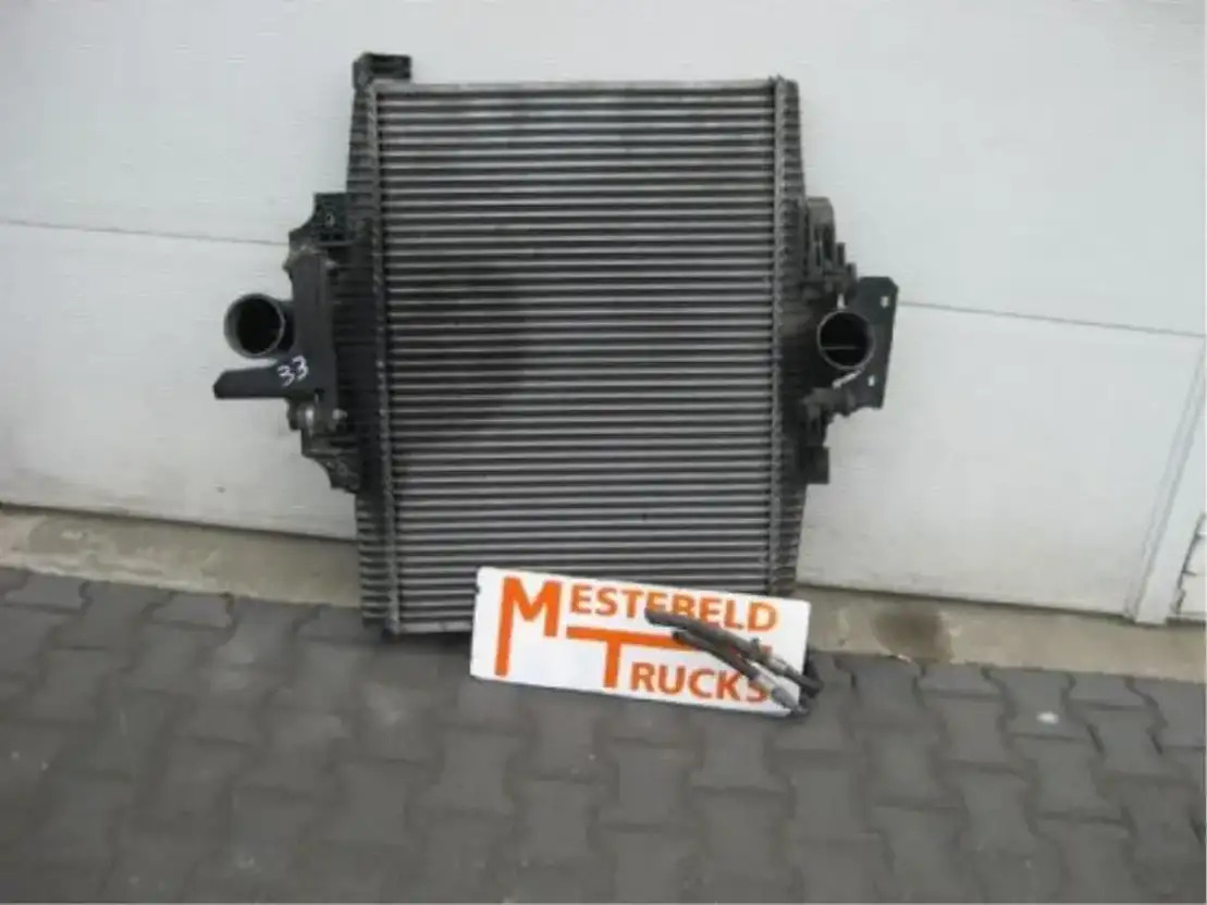 Mercedes-Benz Intercooler Axor - Система охлаждения для Грузовиков: фото 1 Mercedes-Benz Intercooler Axor - Система охлаждения для Грузовиков: фото 1
